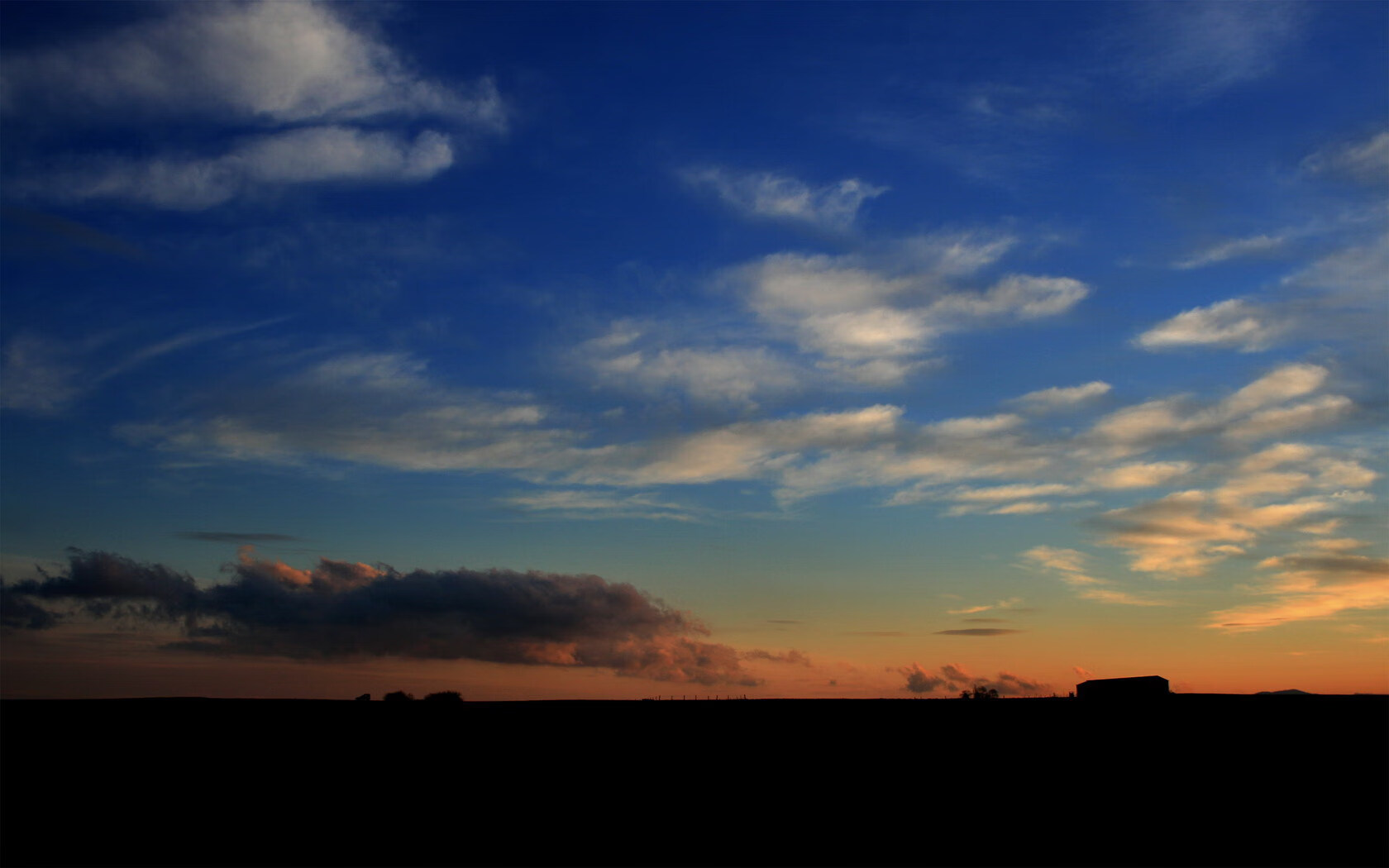 双方近况对比:马竞状态更稳定,马竞现状